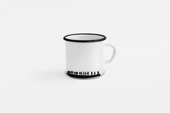 Durable Enamel Mug – 11 Oz, Stylish Black Rim