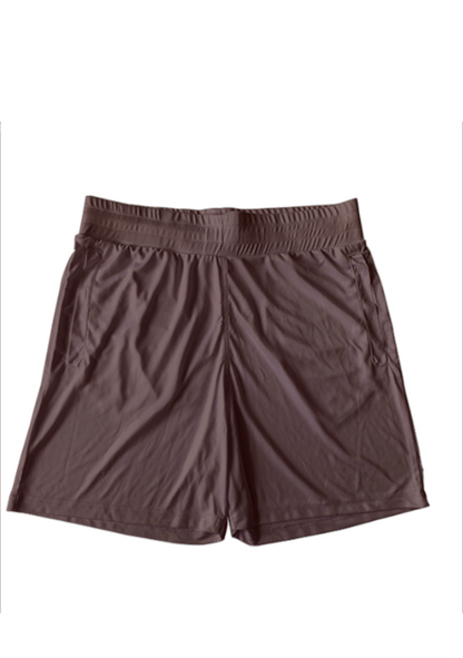 Shorts in Maroon Color